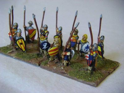 Medieval Catalan Almughavars
Actually spearmen from Alan Toullers range painted in Catalan colours
Keywords: medfoot