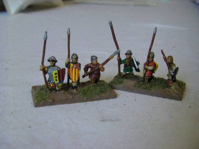 Medieval Catalan Almughavars
Actually spearmen from Alan Toullers range painted in Catalan colours
Keywords: medfoot