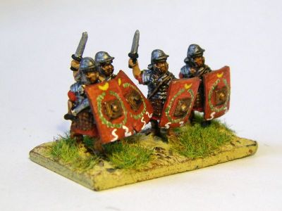 Early Imperial Roman Legionaries in segmented armour
EIR Legionaries from [url=http://www.rebelminis.com/]Rebel Miniatures[/url]
Keywords: EIR