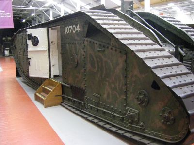 WW1 British tanks
The Mark I was a rhomboid vehicle with a low centre of gravity and long track length, able to negotiate broken ground and cross trenches. Main armament was carried in sponsons on the hull sides. The hull was undivided internally; the crew shared the same space as the engine.
