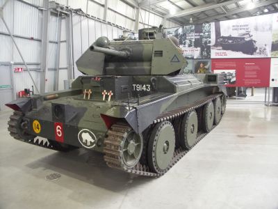 Mk IV A13 Mk II
The A13 MkII, Cruiser Tank Mk IV, had a maximum armour thickness of 30 mm, and faceted armour was mounted on the original turret's sides and rear. This gave the tank a far more modern appearance. Some Mk III tanks were re-built to Mk IV standard while at the factory.
