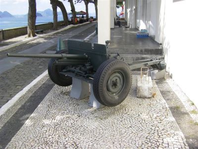 Images from Fort Copacabana, Rio
[url=http://en.wikipedia.org/wiki/Fort_Copacabana]Fort Copacabana, Rio[/url] contains the Museum of the History of the Brazilian Army and a coastal defense fort, Fort Copacabana
