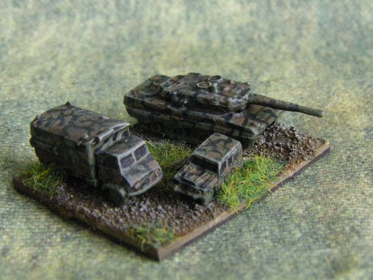 Modern Micro Armour: NATO Armour and AFV's, 1/300th