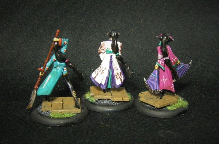 Malifaux, Oiran, Showgirl Crew, 32mm Wyrd Games Figures