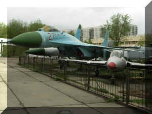 Su27.JPG (101986 bytes)