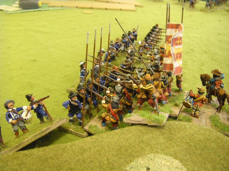 FoG Renaissance: Later Imperial Spanish vs ECW Royalist, 28mm